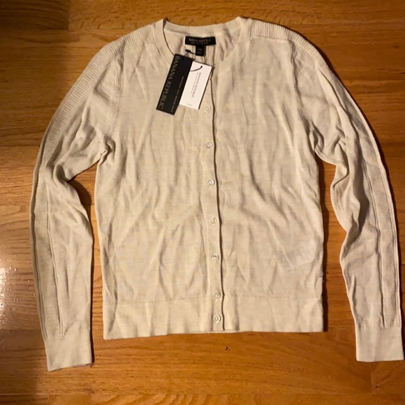 NWT Banana Republic Ivory Cardigan - Picture 1 of 4